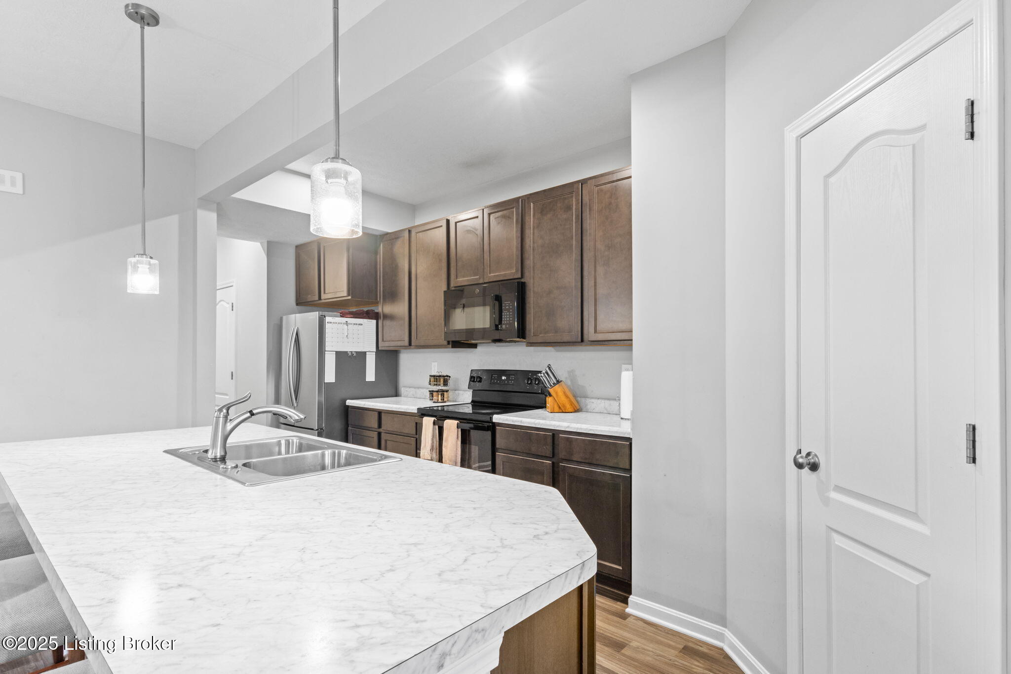 156 Harvest Moon Ct, Shepherdsville, Pennsylvania image 12