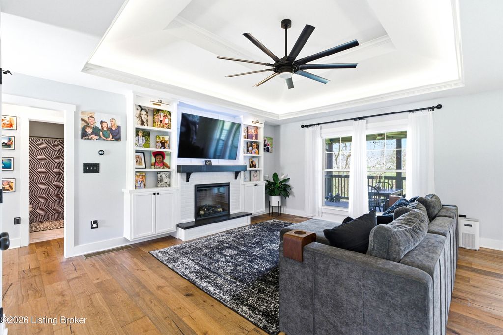 Photo of 355 The Landings, Taylorsville, KY 40071 (MLS # 1713743)