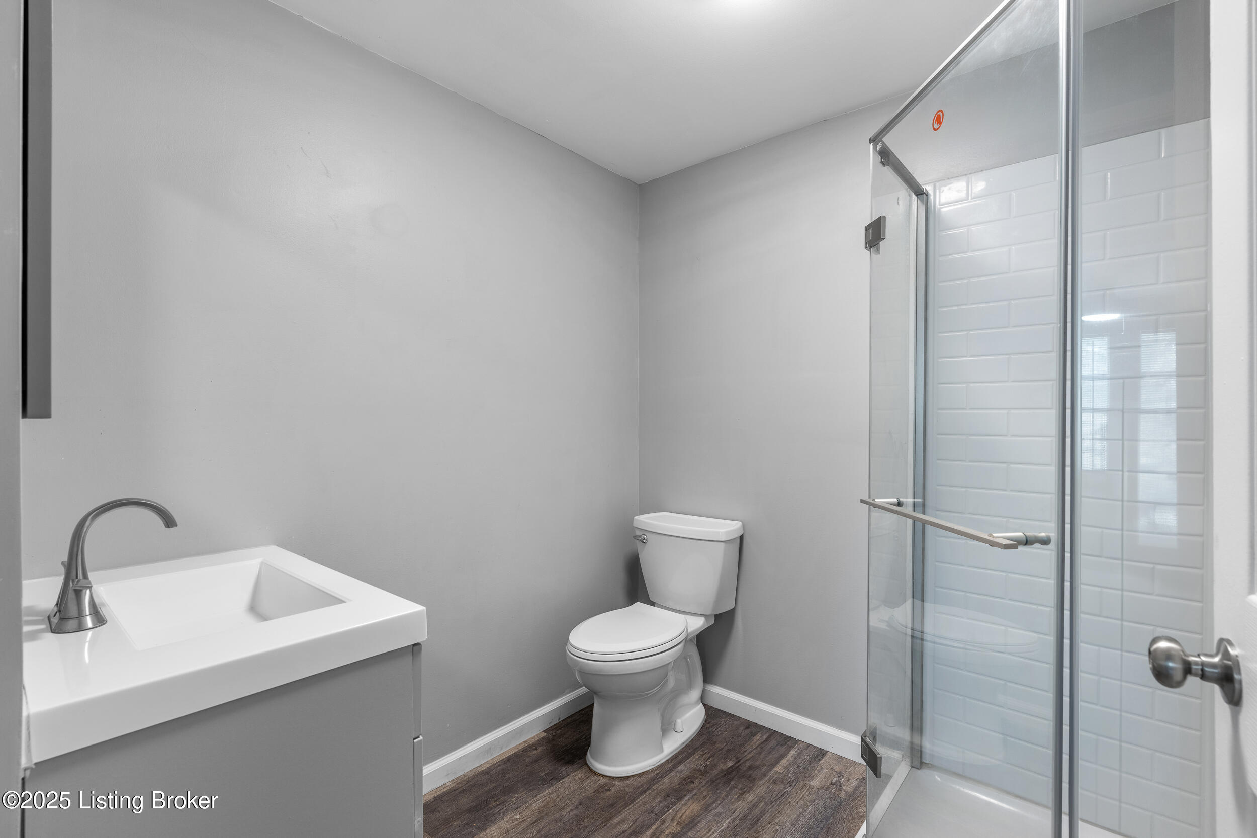 9302 Loch Lea Ln, Louisville, Pennsylvania image 7