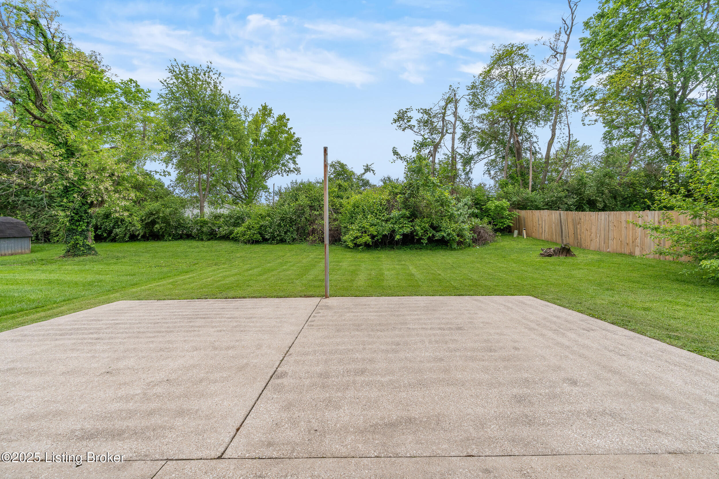 9302 Loch Lea Ln, Louisville, Pennsylvania image 33