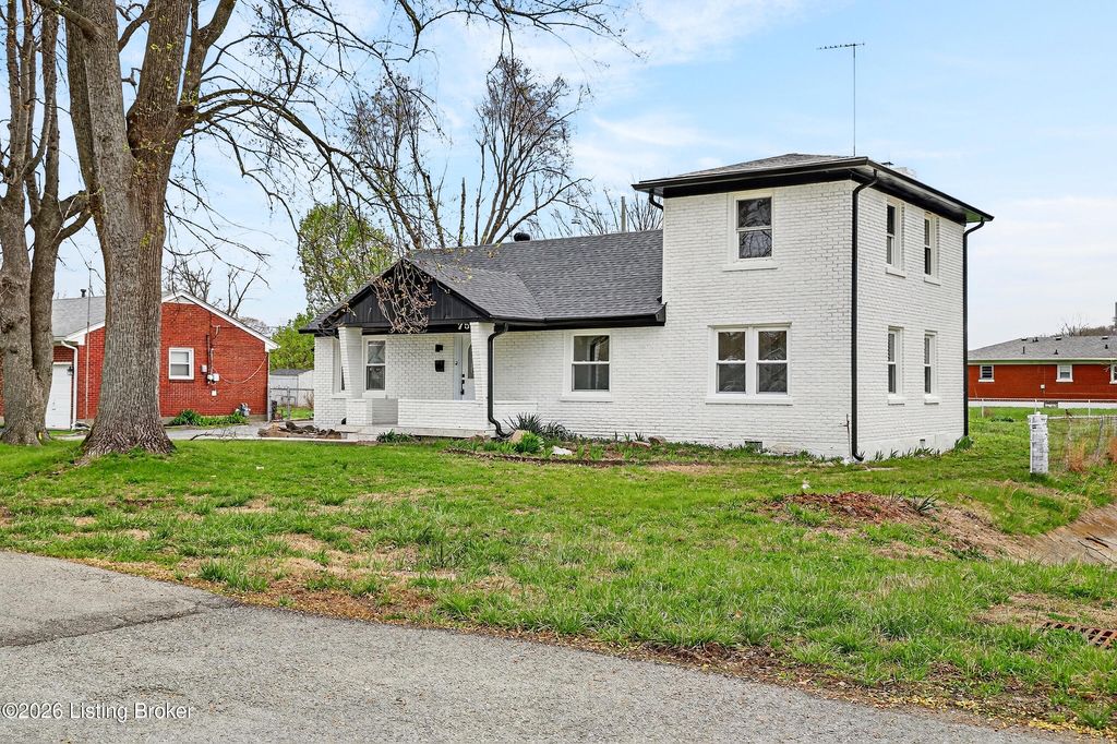 Photo of 7549 Virginia Ave, Louisville, KY 40258 (MLS # 1712738)