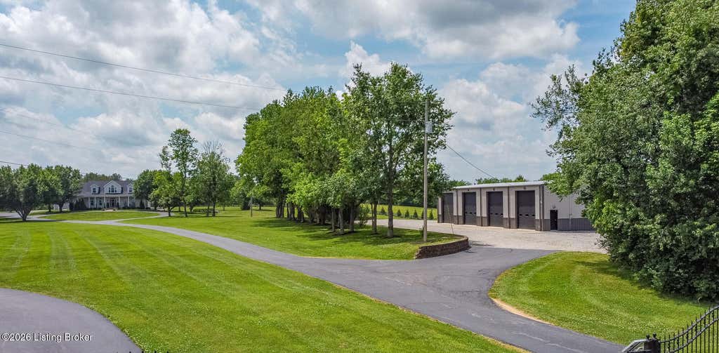 Photo of 2095 Fisherville Rd, Finchville, KY 40022 (MLS # 1721677)