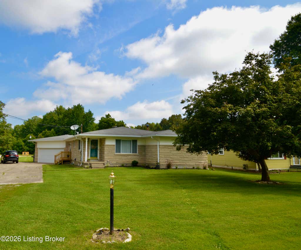 Photo of 10201 W Manslick Rd, Fairdale, KY 40118 (MLS # 1723867)