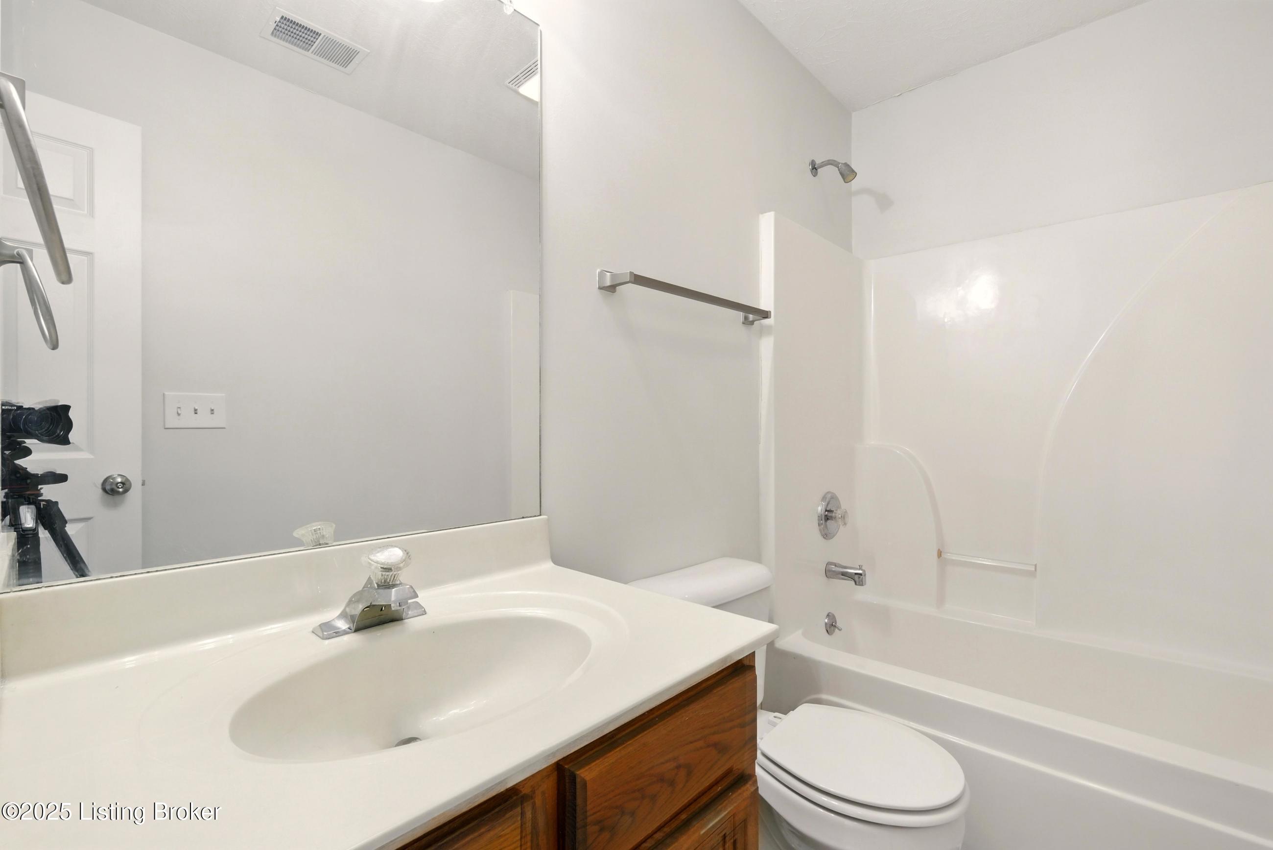 134 W Copperfield Way, Bardstown, Pennsylvania image 24