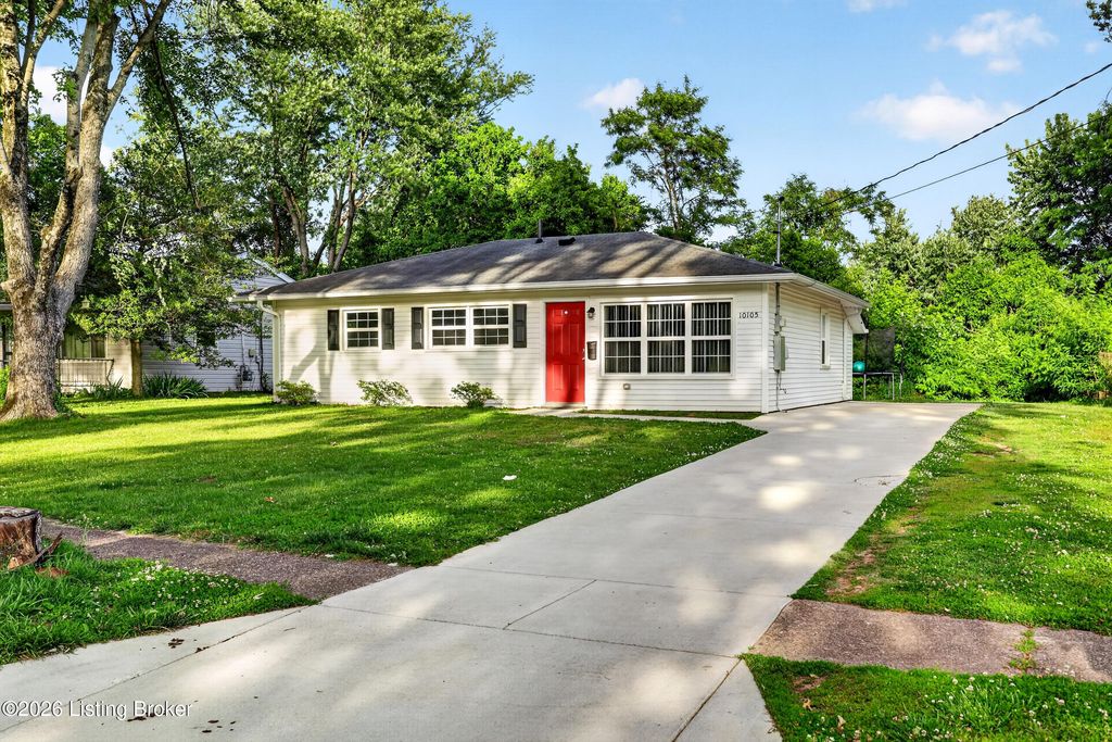Photo of 10105 Plaudit Way, Louisville, KY 40272 (MLS # 1717462)