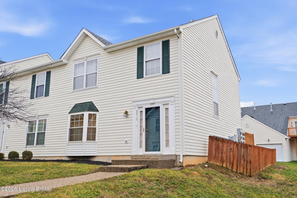 Photo of 8010 Emerald Green Way, Louisville, KY 40291 (MLS # 1710393)