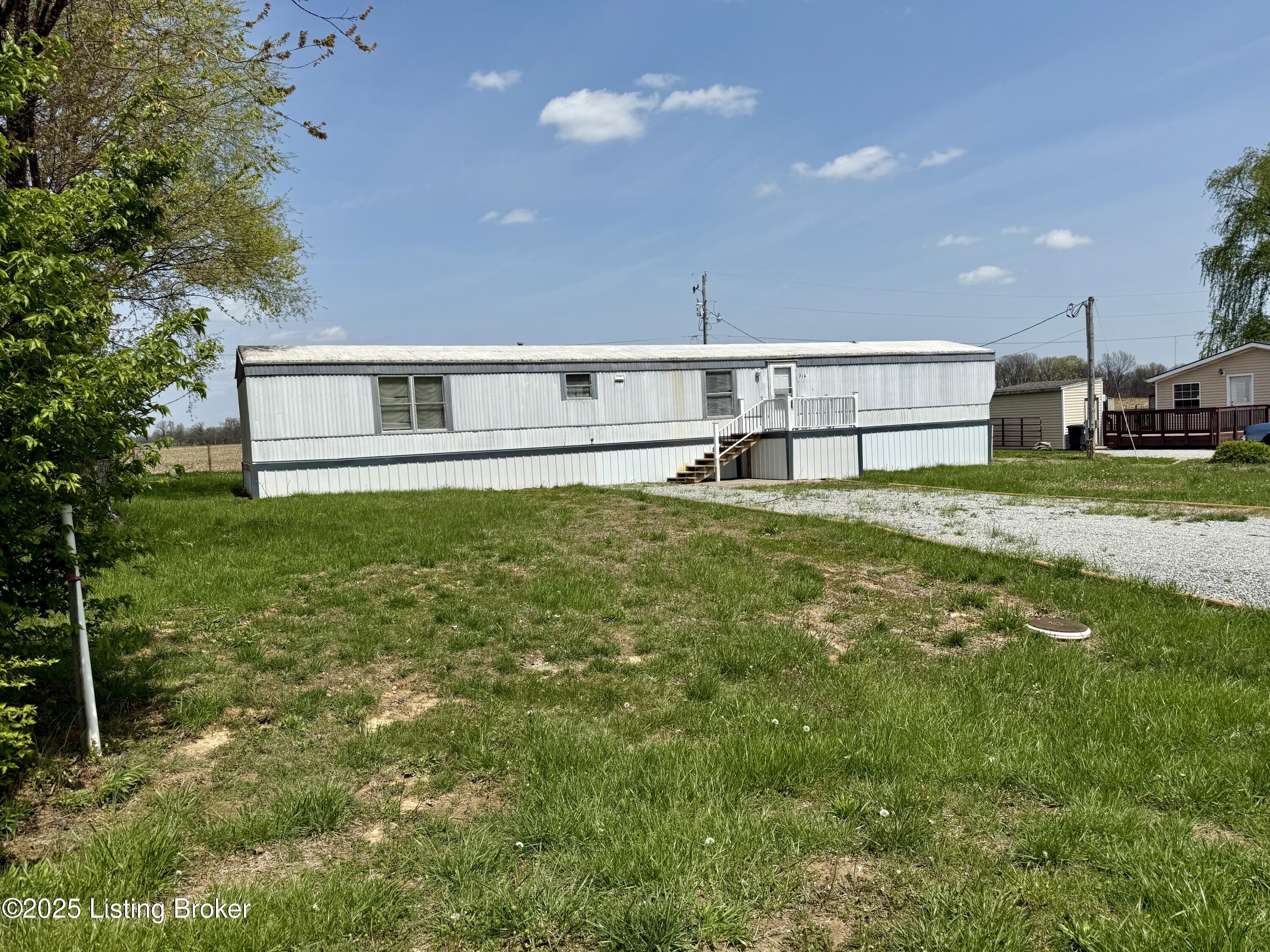 316 Piper Dr, Bardstown, Kentucky image 3