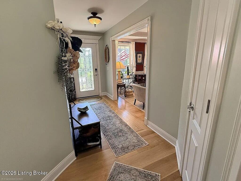 3011 Falcon Ct - Photo 2