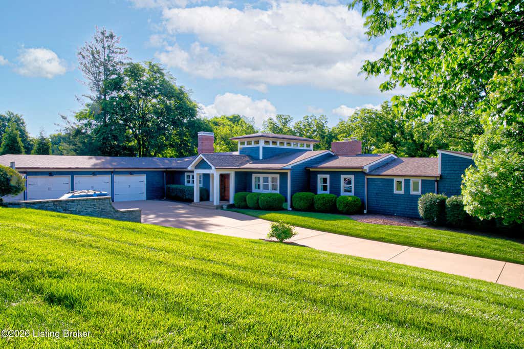 Photo of 1009 Kent Rd, Goshen, KY 40026 (MLS # 1720286)