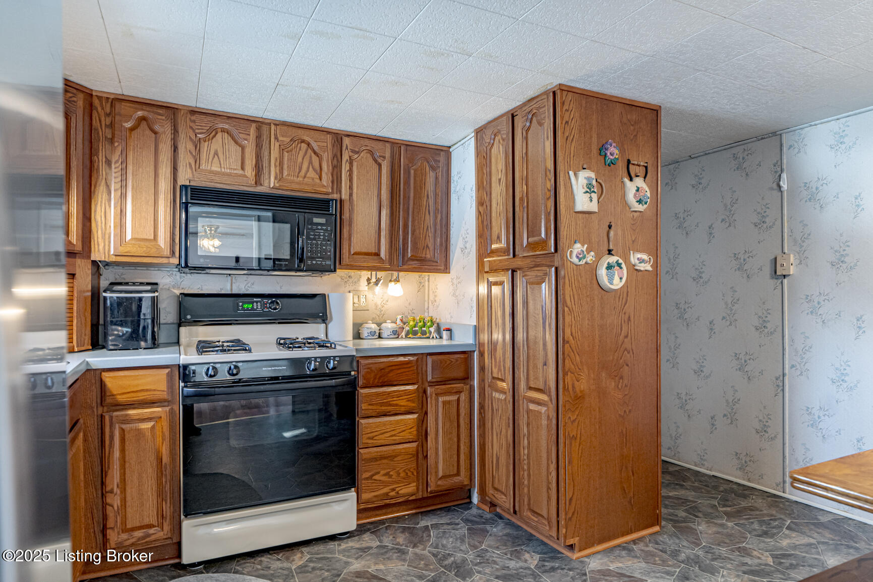 481 Yorkshire Blvd, Shepherdsville, Kentucky image 9