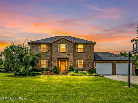 Homes For Sale - 220 Hialeah Dr<br/> Coxs Creek, KY 40013