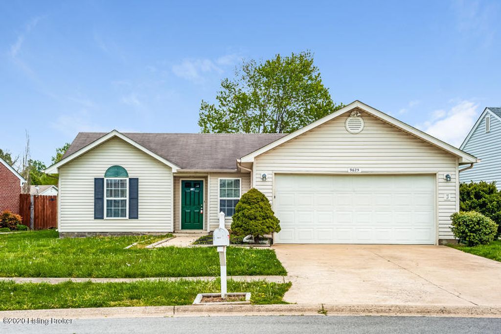 Photo of 9625 Combs Ln, Louisville, KY 40258 (MLS # 1705765)