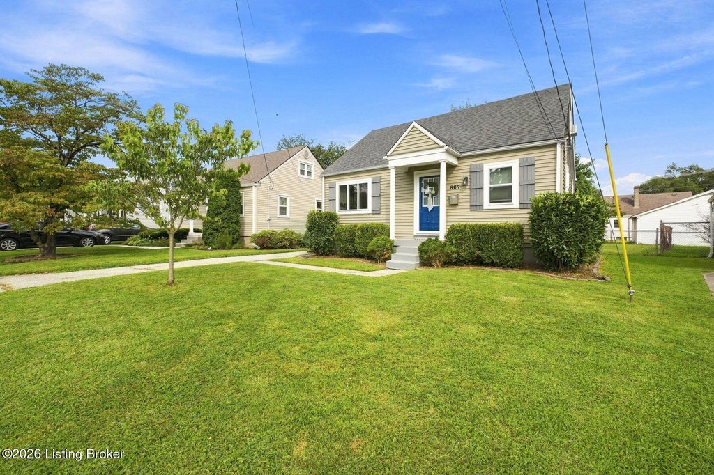 Photo of 867 Parkway Dr, Louisville, KY 40217 (MLS # 1729066)