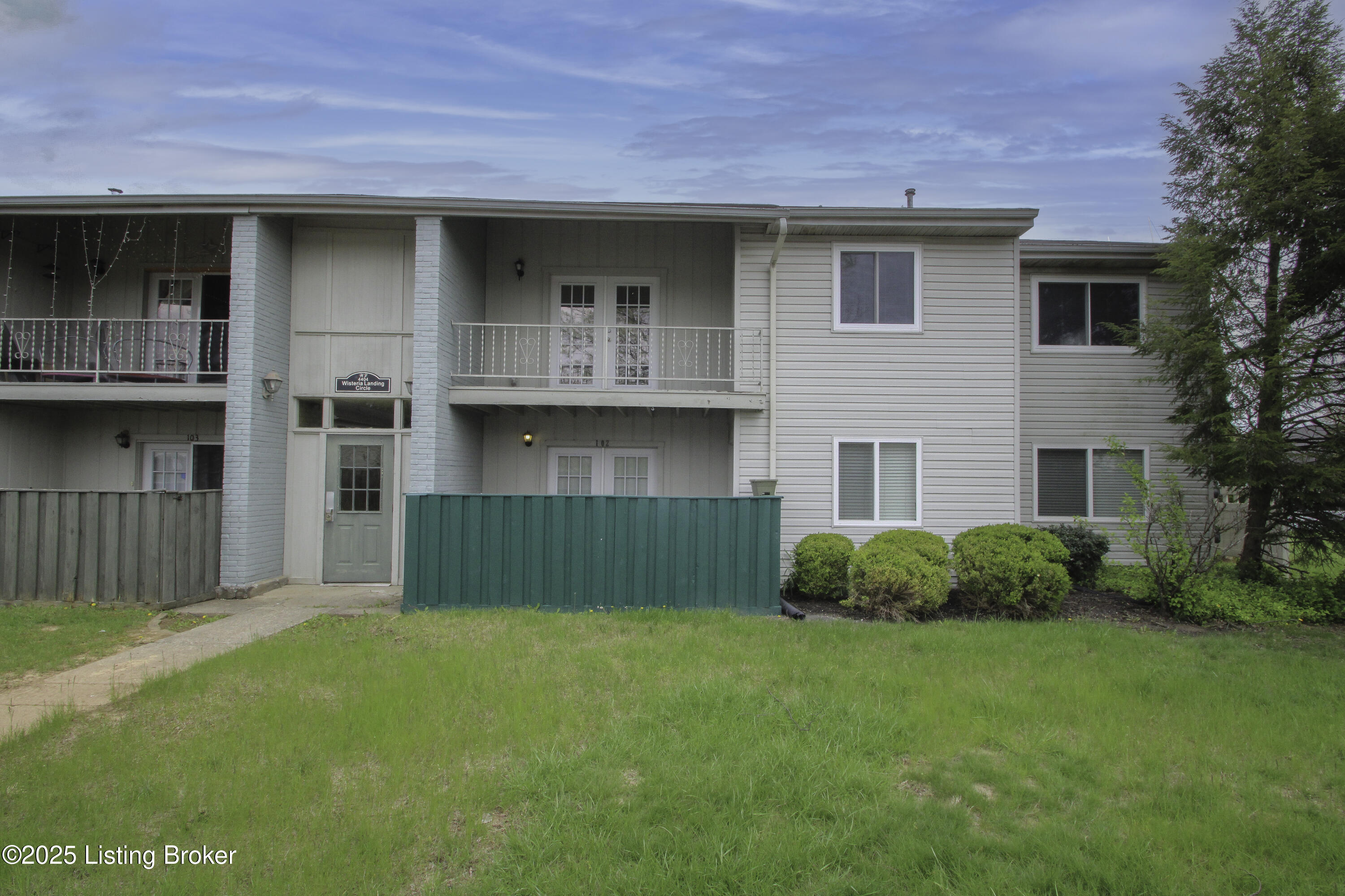 4404 N Wisteria Landing Cir #102, Louisville, Pennsylvania image 23