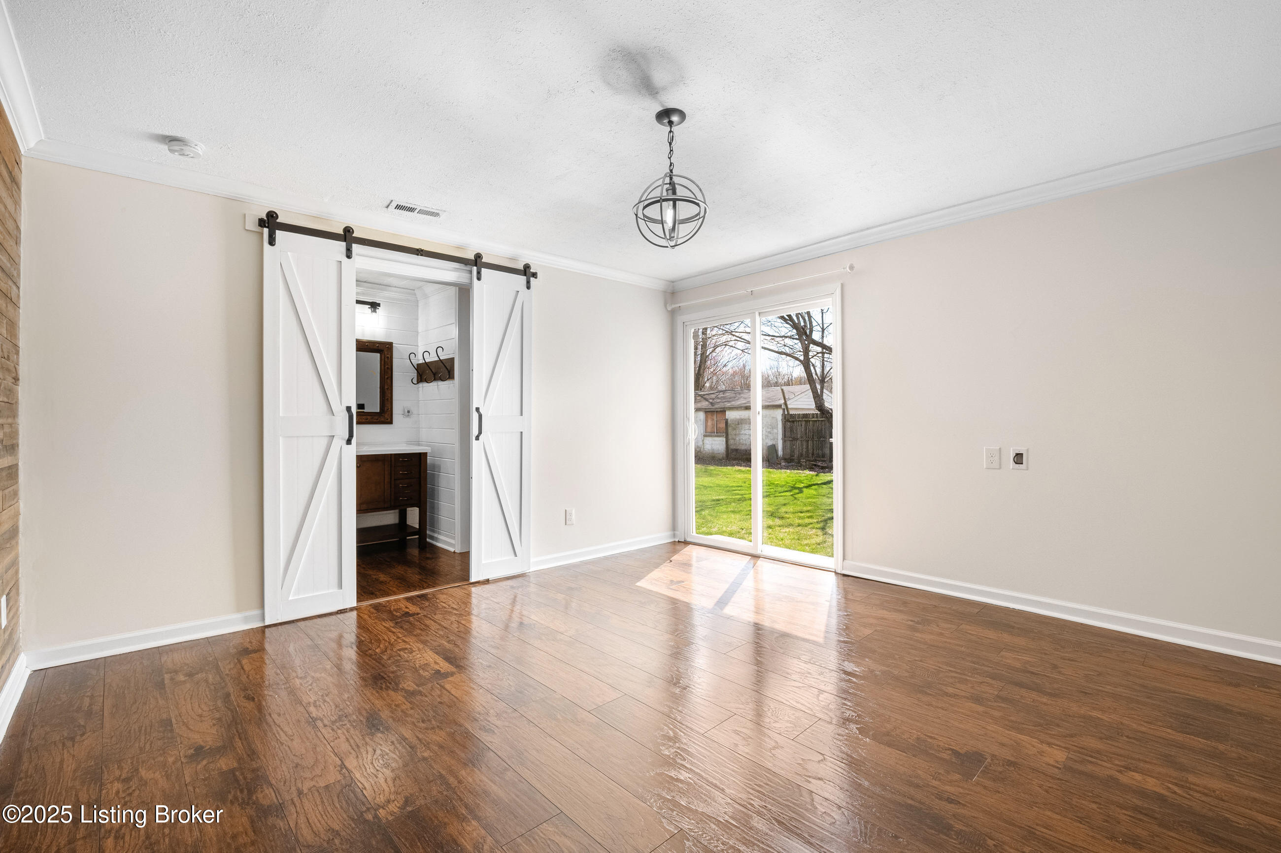 9909 Larlyn Dr, Fairdale, Kentucky image 23