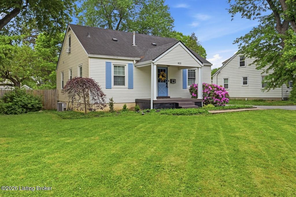 Photo of 4122 Ledyard Rd, Richlawn, KY 40207 (MLS # 1715347)