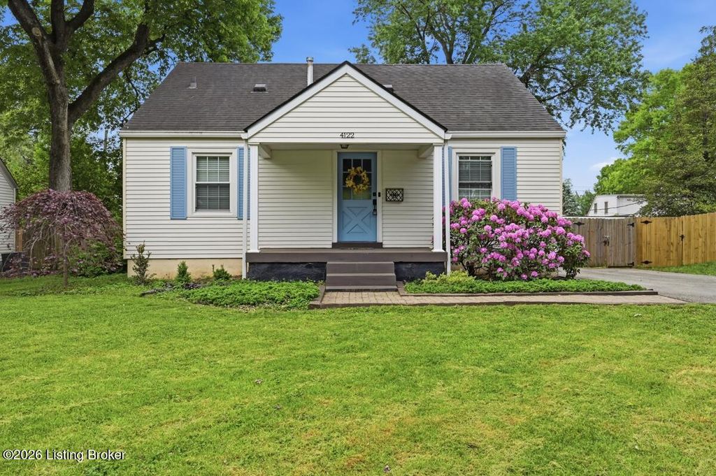 Photo of 4122 Ledyard Rd, Richlawn, KY 40207 (MLS # 1715347)