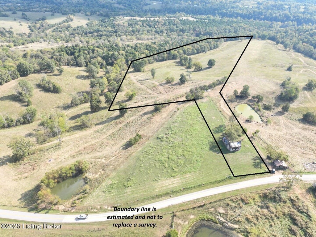 Photo of 4897 Cissellville Rd, Springfield, KY 40069 (MLS # 1730936)