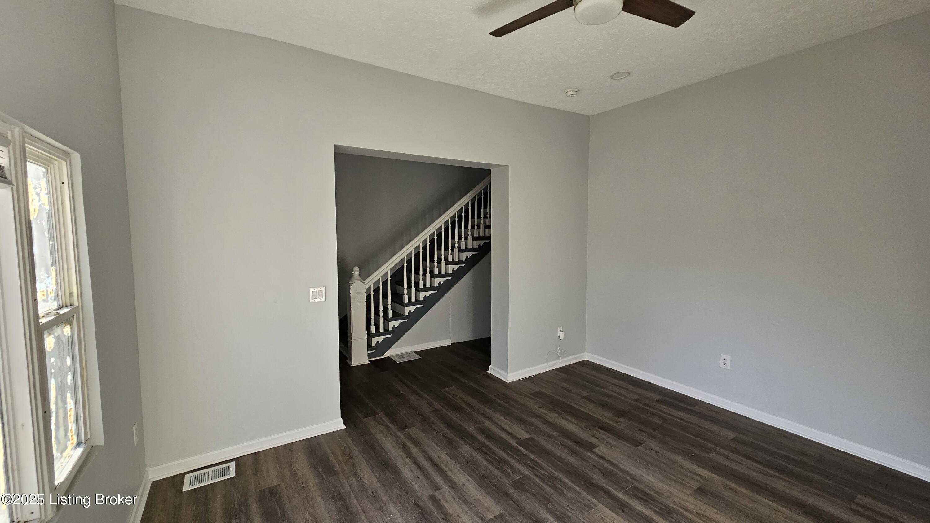 2513 W Chestnut St, Louisville, Kentucky image 9