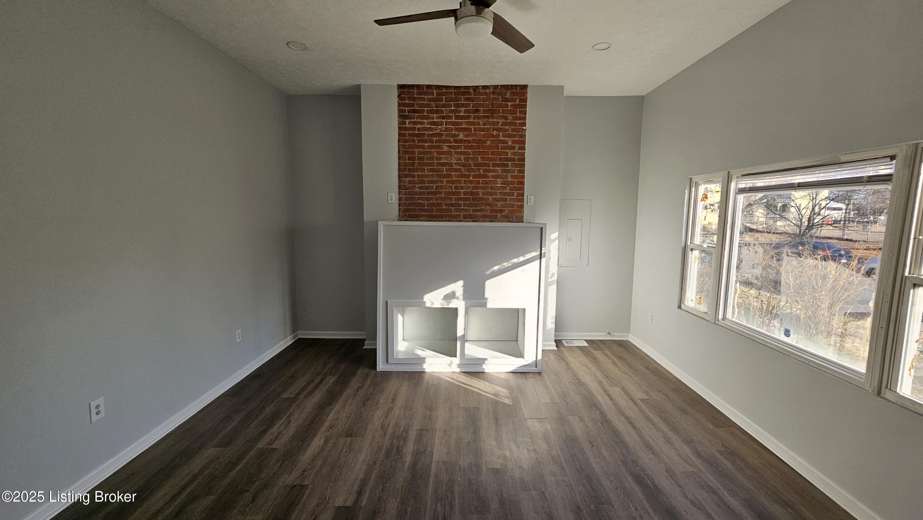 2513 W Chestnut St, Louisville, Kentucky image 7