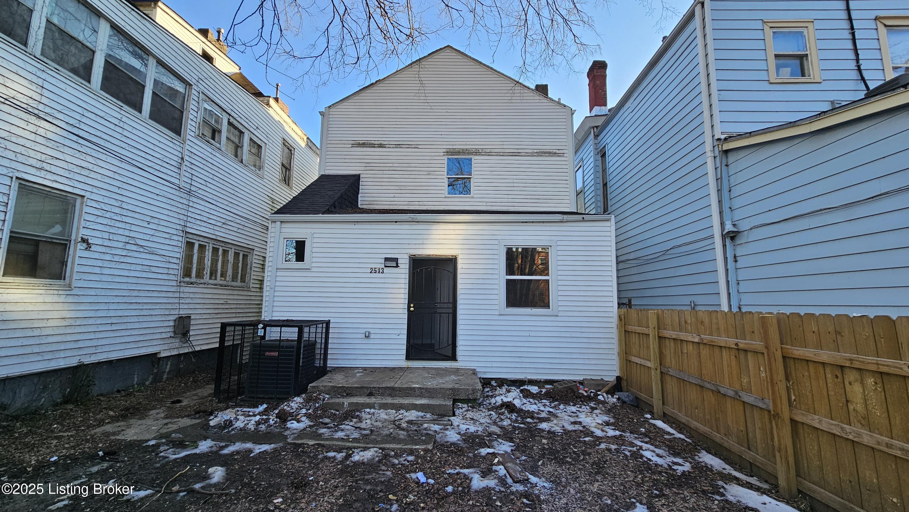 2513 W Chestnut St, Louisville, Kentucky image 37