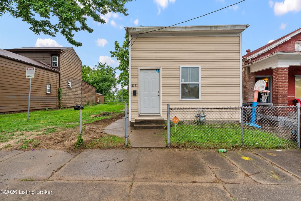 Photo of 1830 W Main St, Louisville, KY 40203 (MLS # 1716496)