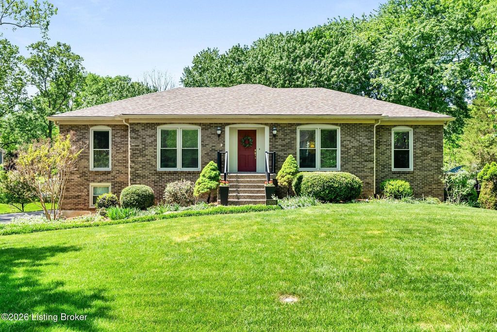 Photo of 13005 Lost Trail, Goshen, KY 40026 (MLS # 1715270)