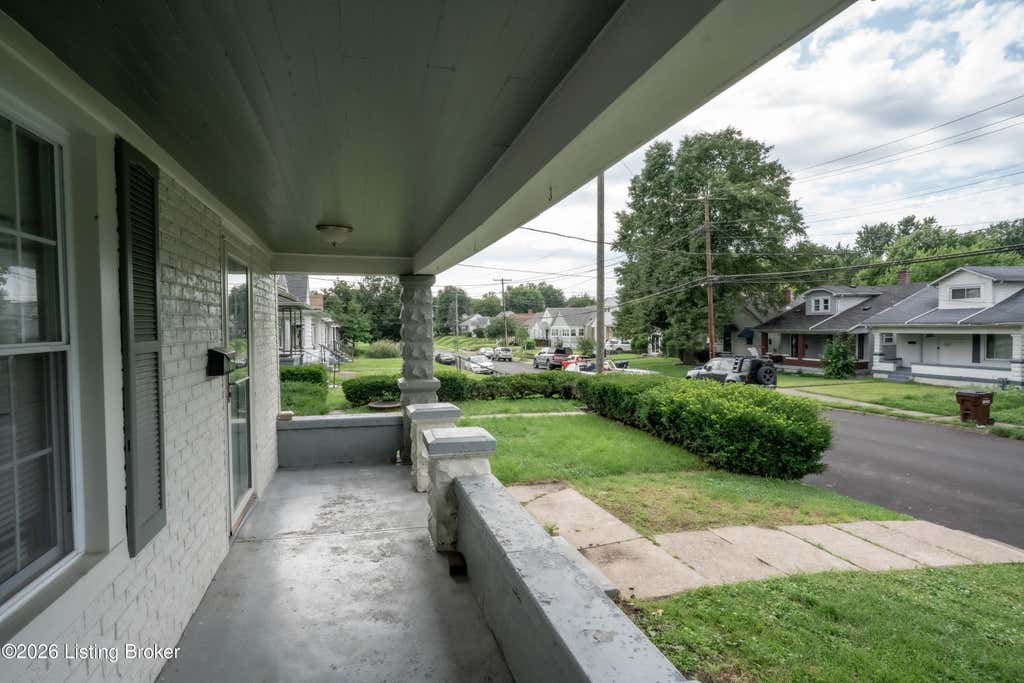 Photo of 504 Montana Ave, Louisville, KY 40208 (MLS # 1721208)
