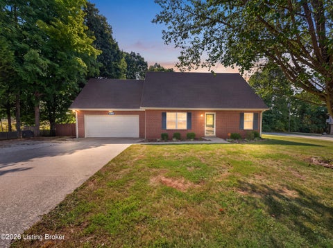 Homes For Sale - 200 Scarlet Ave<br/> Hardin County, Radcliff, KY 40160
