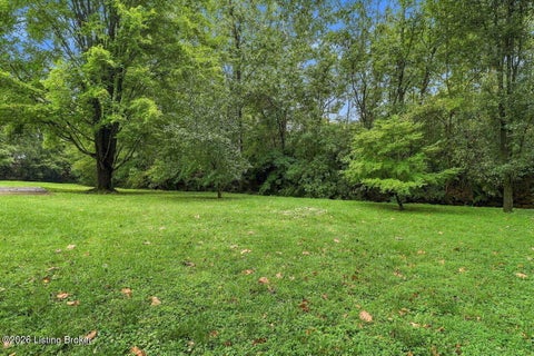Tiny photo for 1118 Blackthorn Rd, Louisville, KY 40299 (MLS # 1728987)