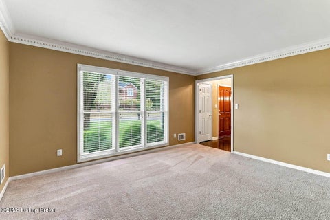 Tiny photo for 1118 Blackthorn Rd, Louisville, KY 40299 (MLS # 1728987)