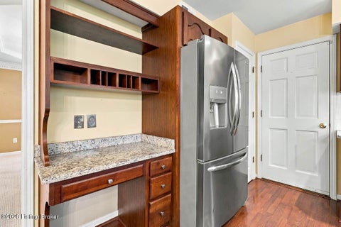 Tiny photo for 1118 Blackthorn Rd, Louisville, KY 40299 (MLS # 1728987)