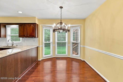 Tiny photo for 1118 Blackthorn Rd, Louisville, KY 40299 (MLS # 1728987)