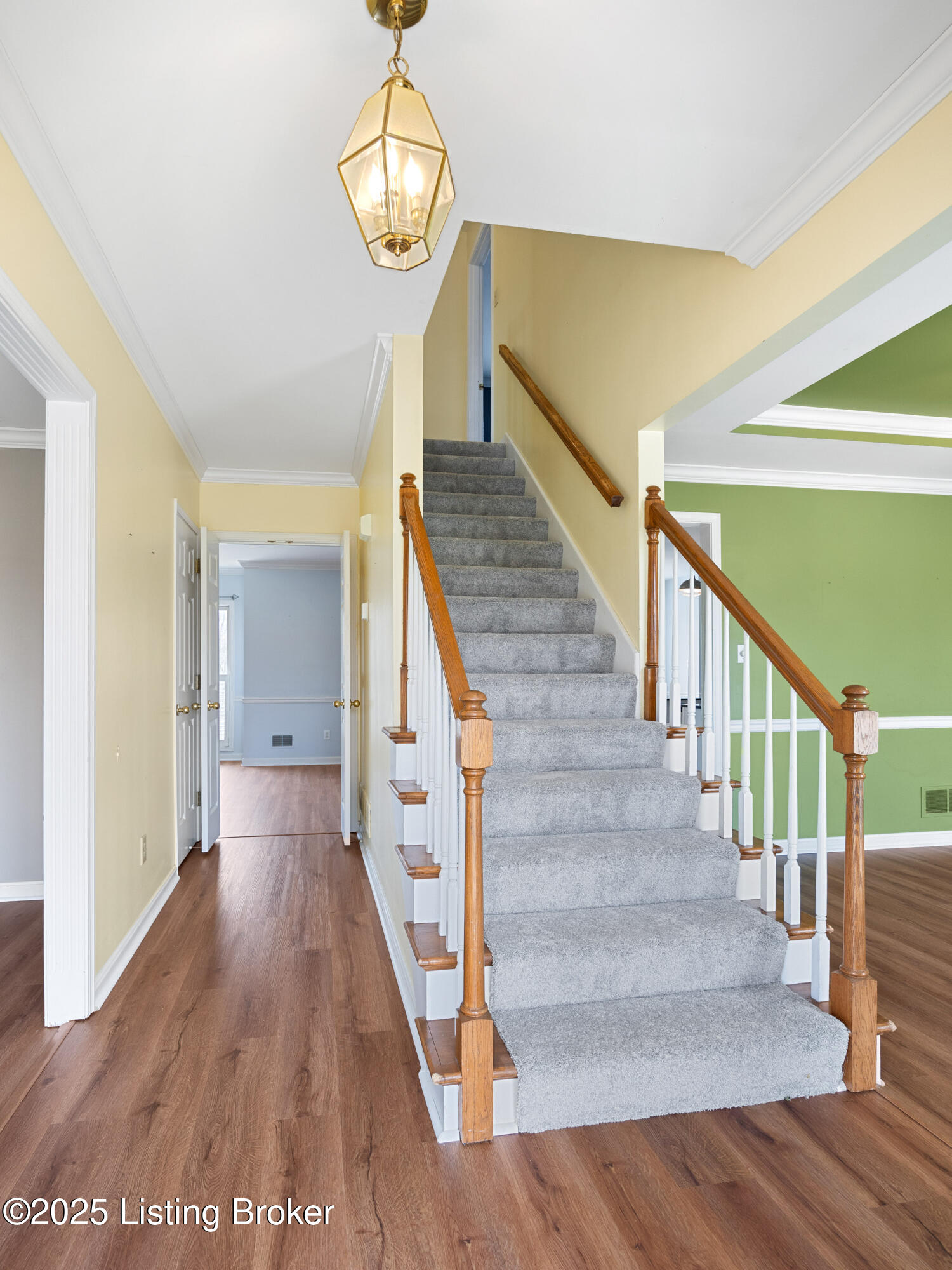 8500 Hurstbourne Woods Pl, Louisville, Kentucky image 5
