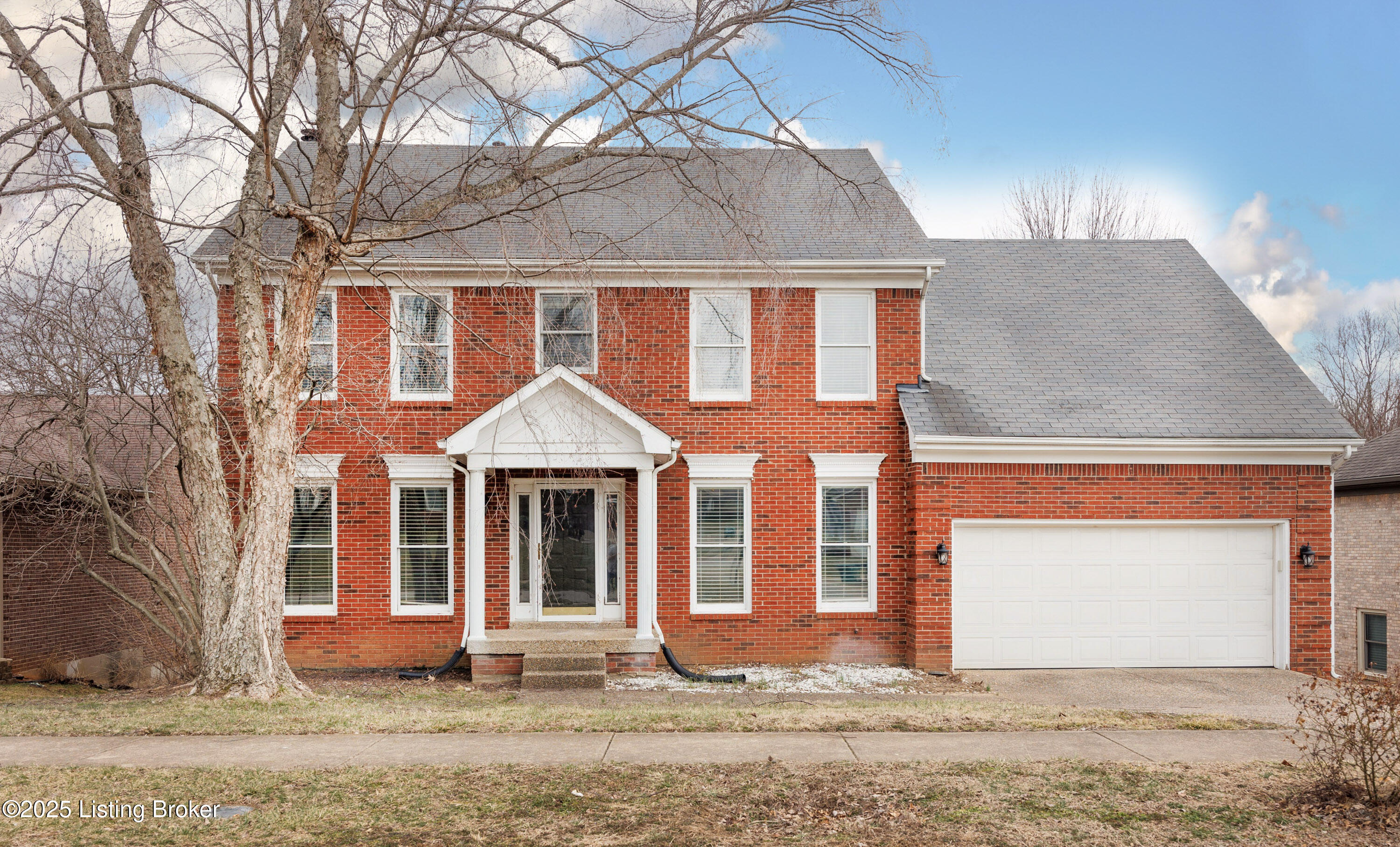 8500 Hurstbourne Woods Pl, Louisville, Kentucky image 1