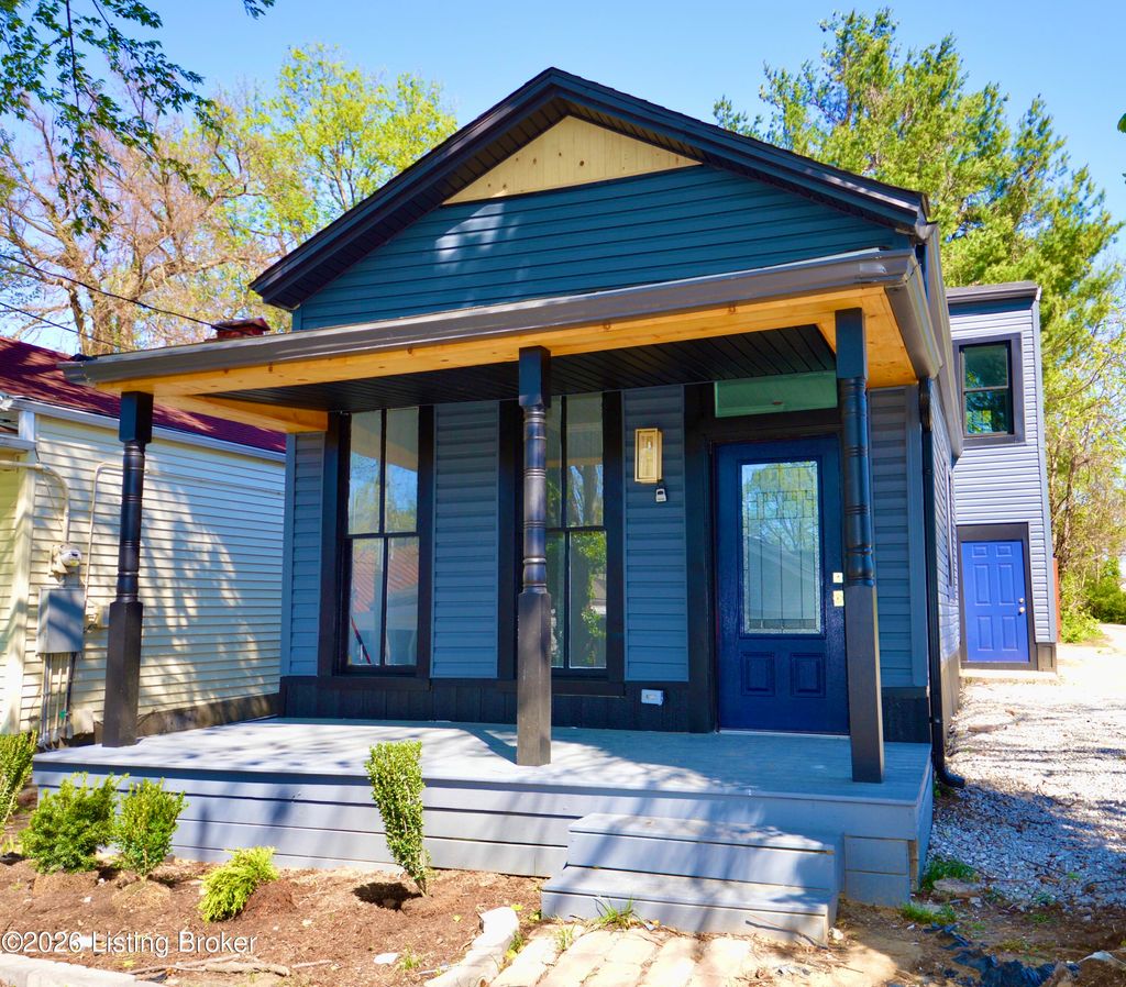 Photo of 101 N Jane St, Louisville, KY 40206 (MLS # 1714336)