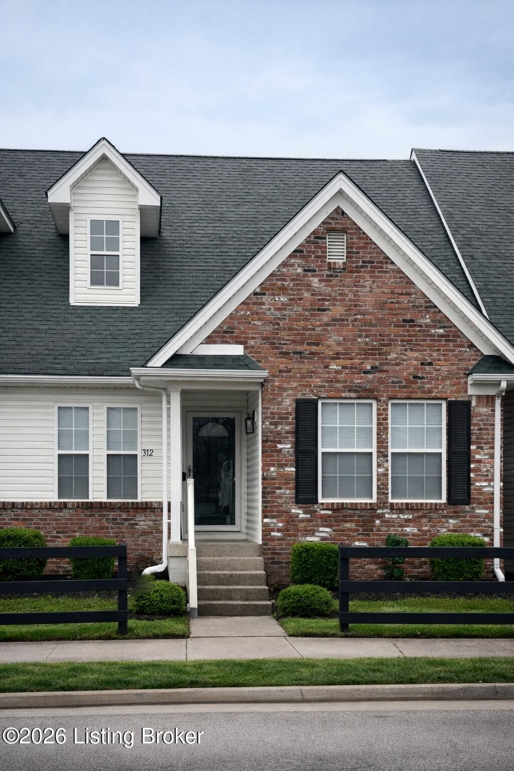 Photo of 312 Louis Coleman Jr Dr, Louisville, KY 40212 (MLS # 1705668)