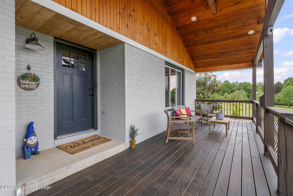 Photo of 6885 Cedar Grove Rd, Shepherdsville, KY 40165 (MLS # 1716313)