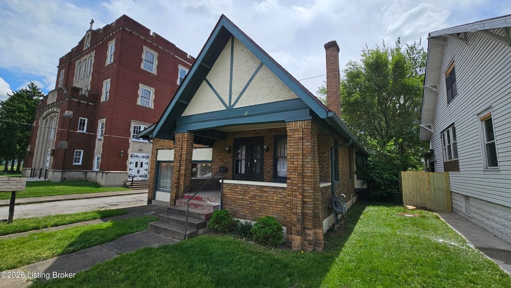 Photo of 3600-3602 W Market St, Louisville, KY 40212 (MLS # 1714665)
