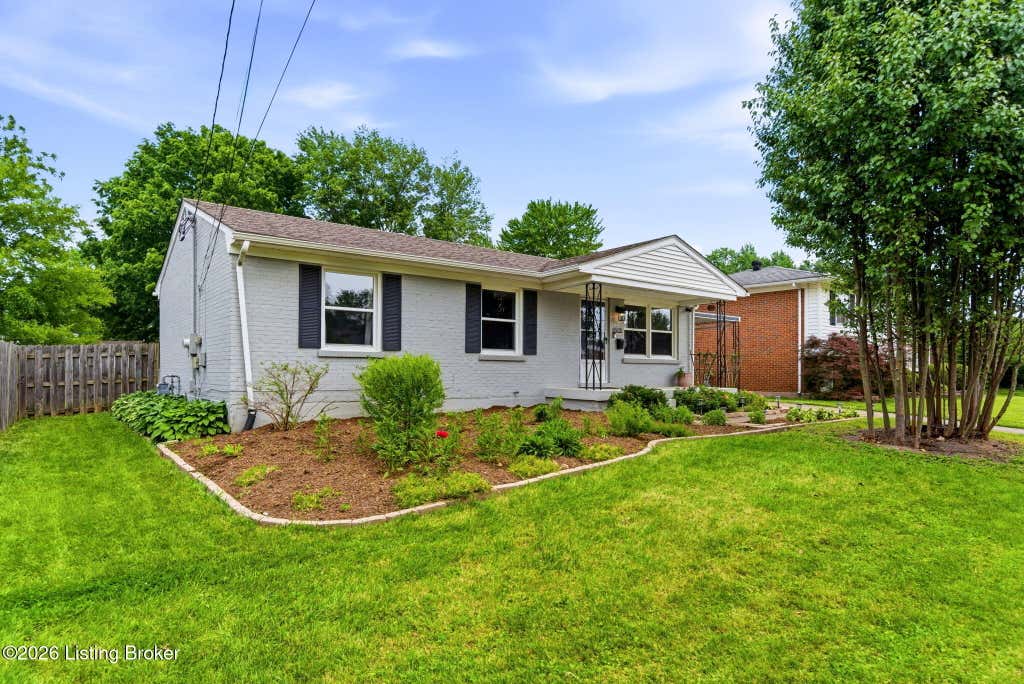 Photo of 8505 Moody Rd, Louisville, KY 40219 (MLS # 1720568)