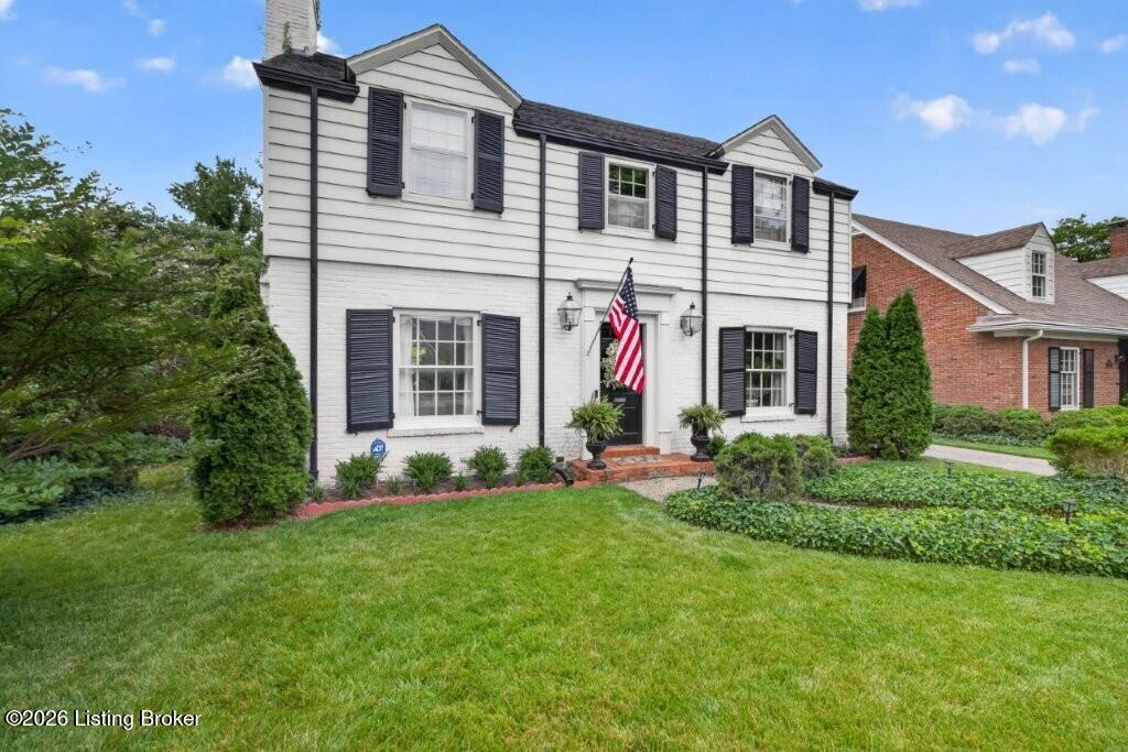 Photo of 3250 Lexington Rd, Louisville, KY 40206 (MLS # 1731174)