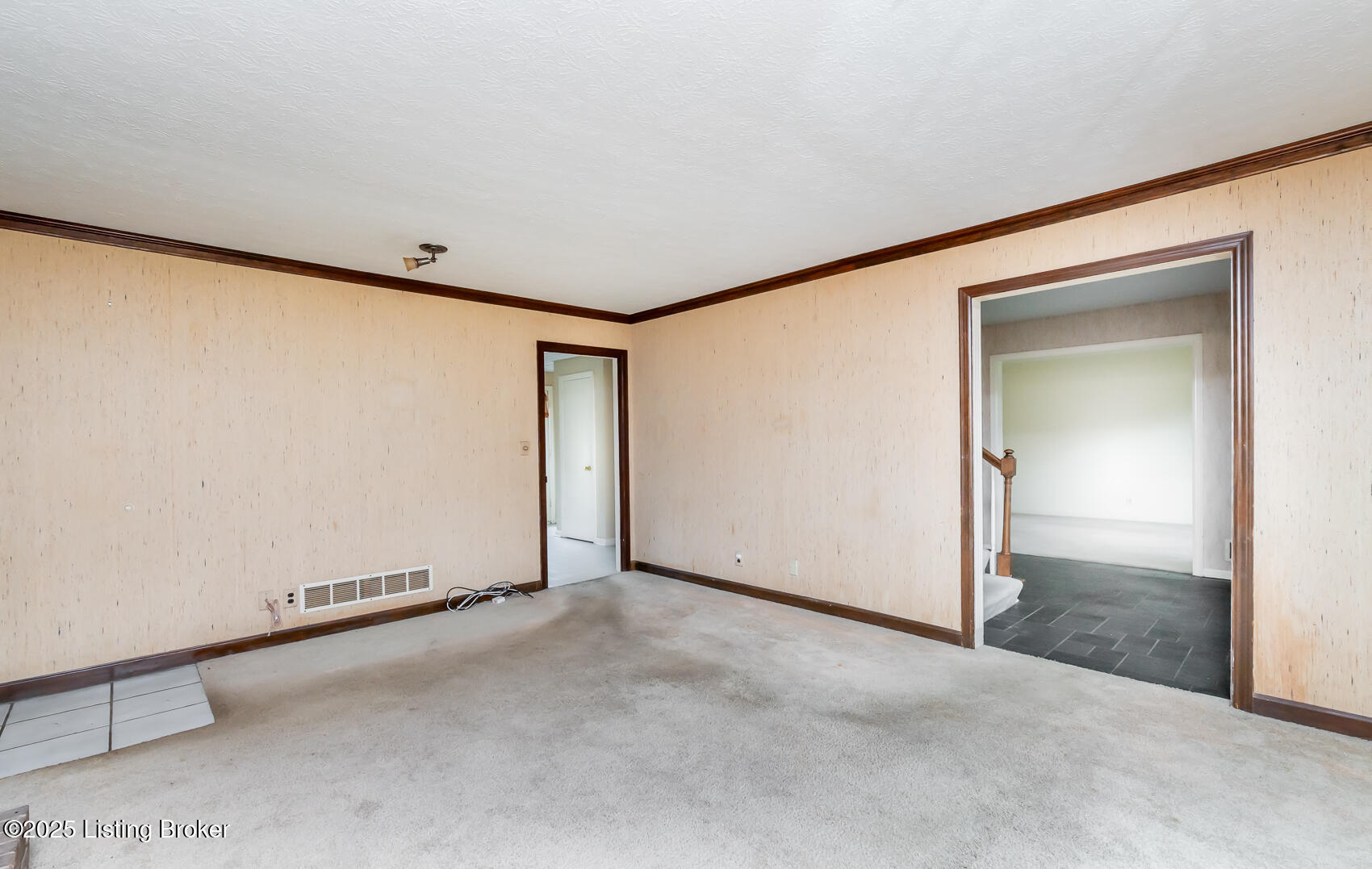 7212 Peppermill Ct, Louisville, Kentucky image 33