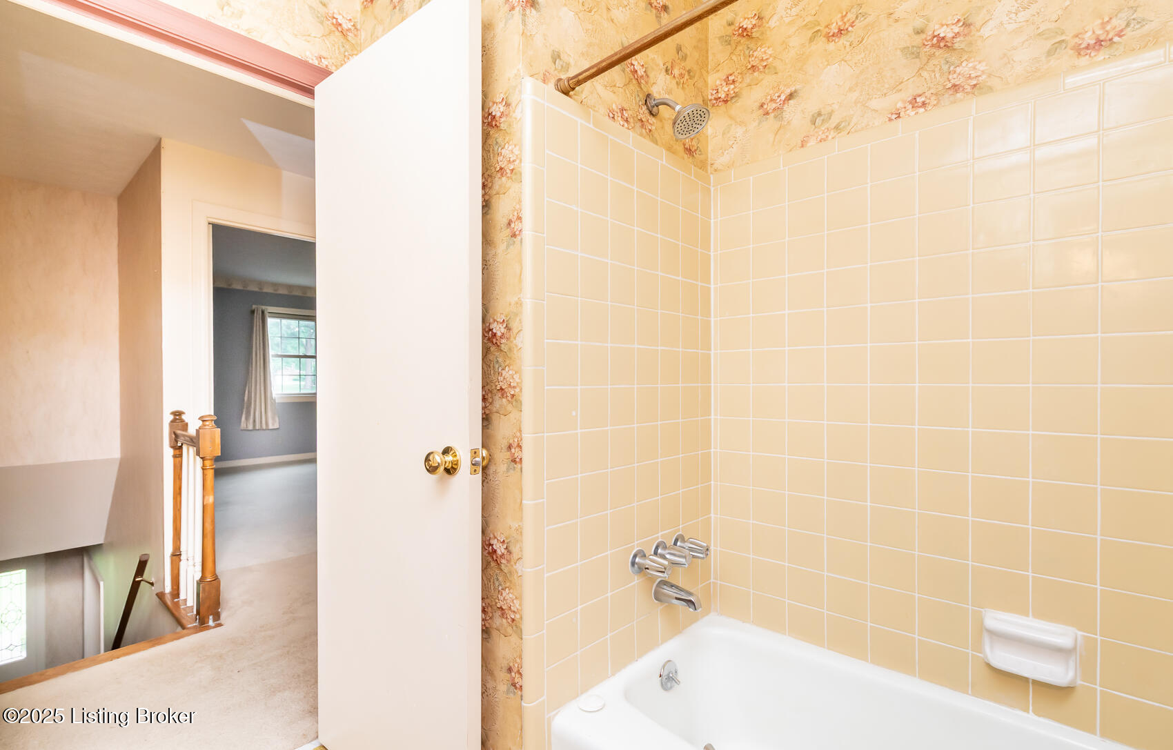 7212 Peppermill Ct, Louisville, Kentucky image 41