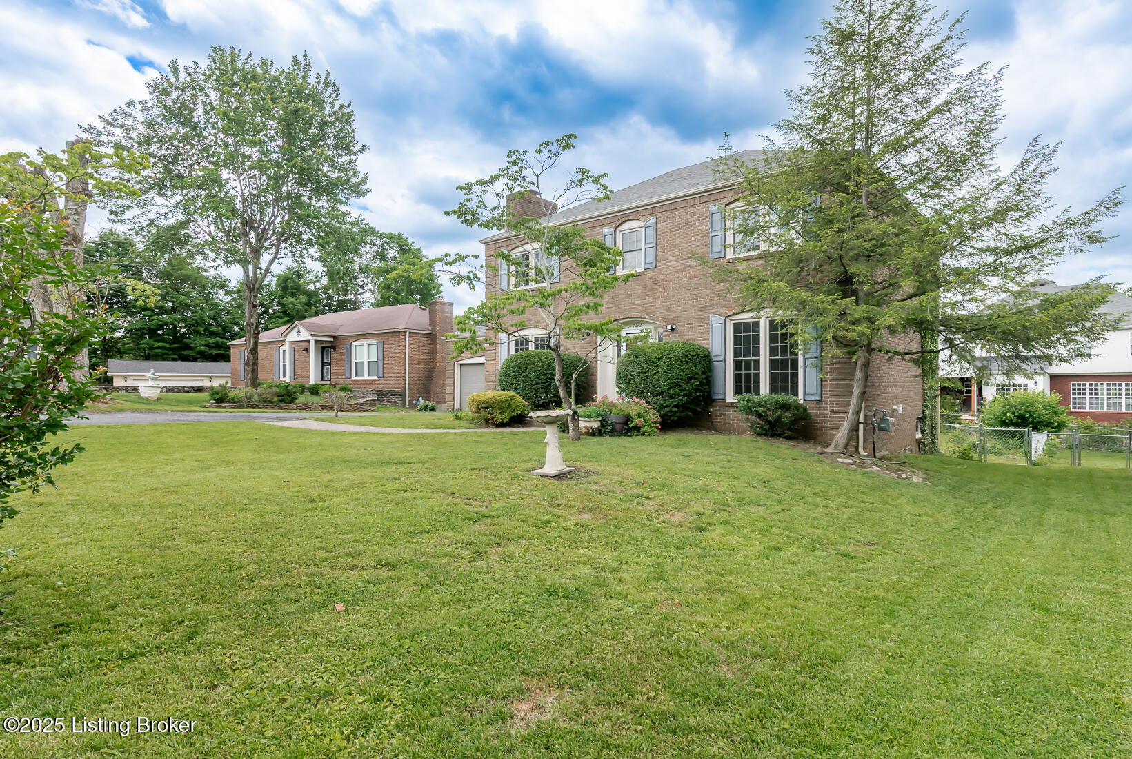 7212 Peppermill Ct, Louisville, Kentucky image 2