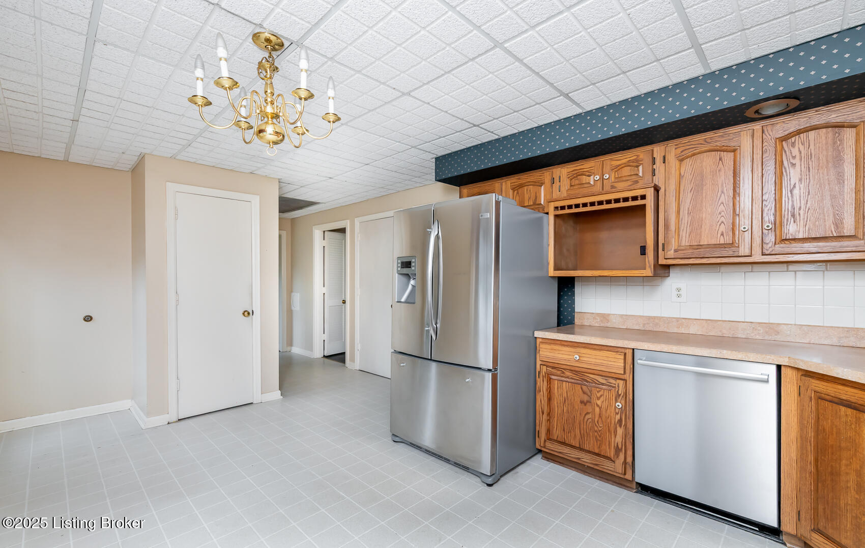 7212 Peppermill Ct, Louisville, Kentucky image 28
