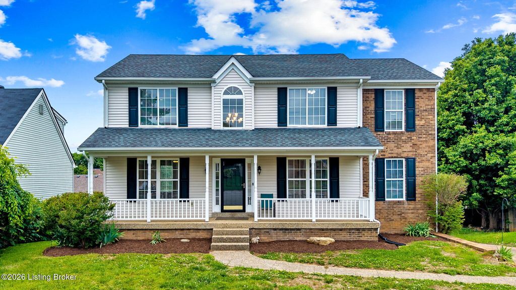 Photo of 3105 Binnacle Pl, Louisville, KY 40220 (MLS # 1717119)