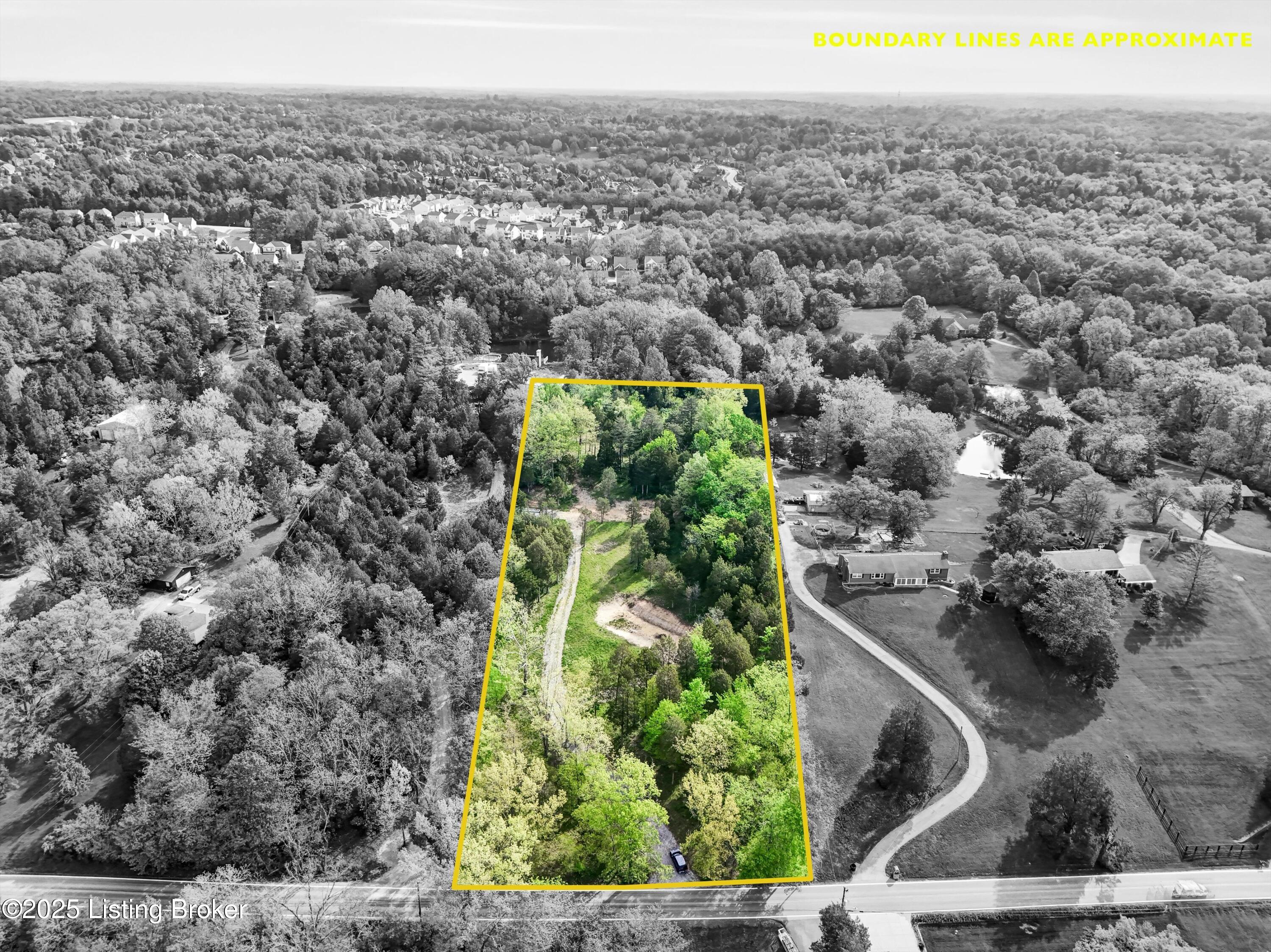5601 Chenoweth Run Rd, Louisville, Kentucky image 13