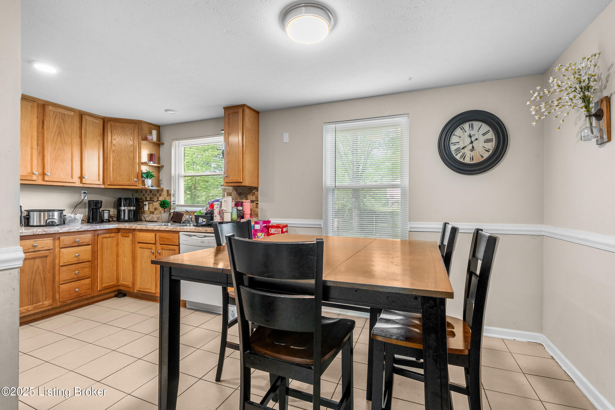 8808 Running Fox Cir, Louisville, Pennsylvania image 13