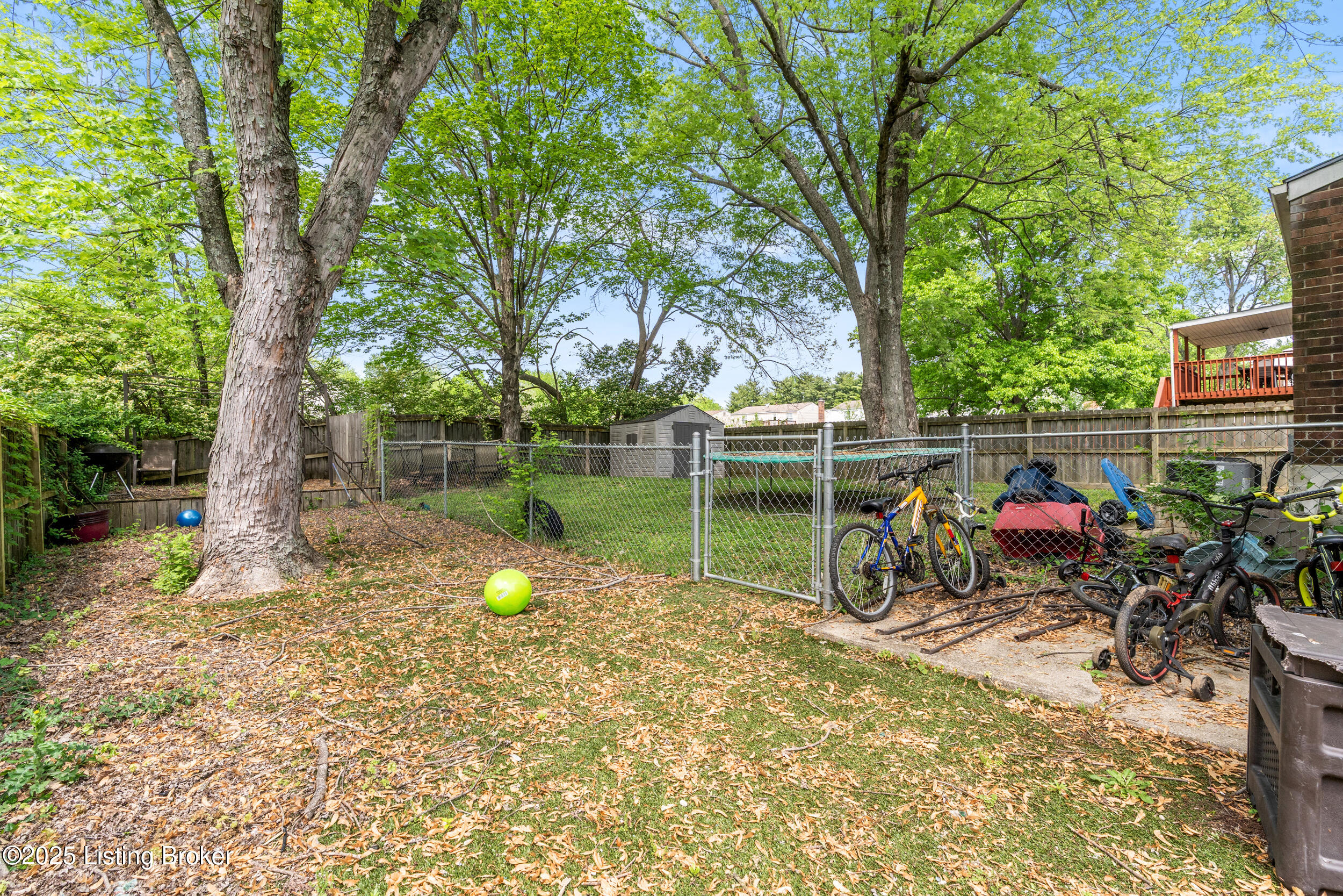 8808 Running Fox Cir, Louisville, Pennsylvania image 31