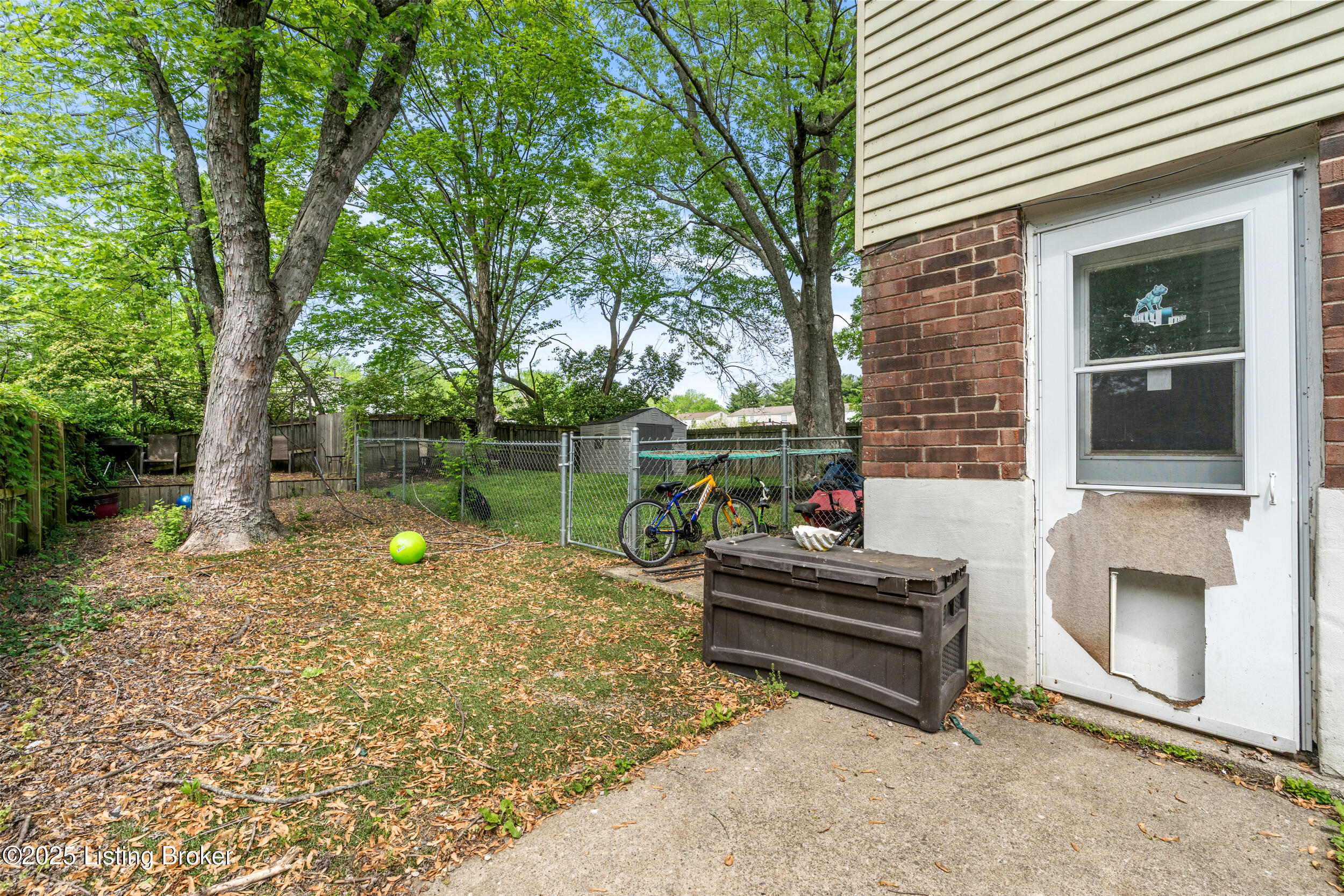 8808 Running Fox Cir, Louisville, Pennsylvania image 29